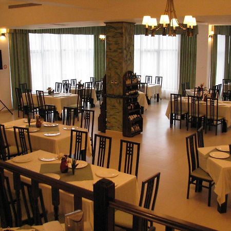 Hotel Orizont Călimăneşti Esterno foto