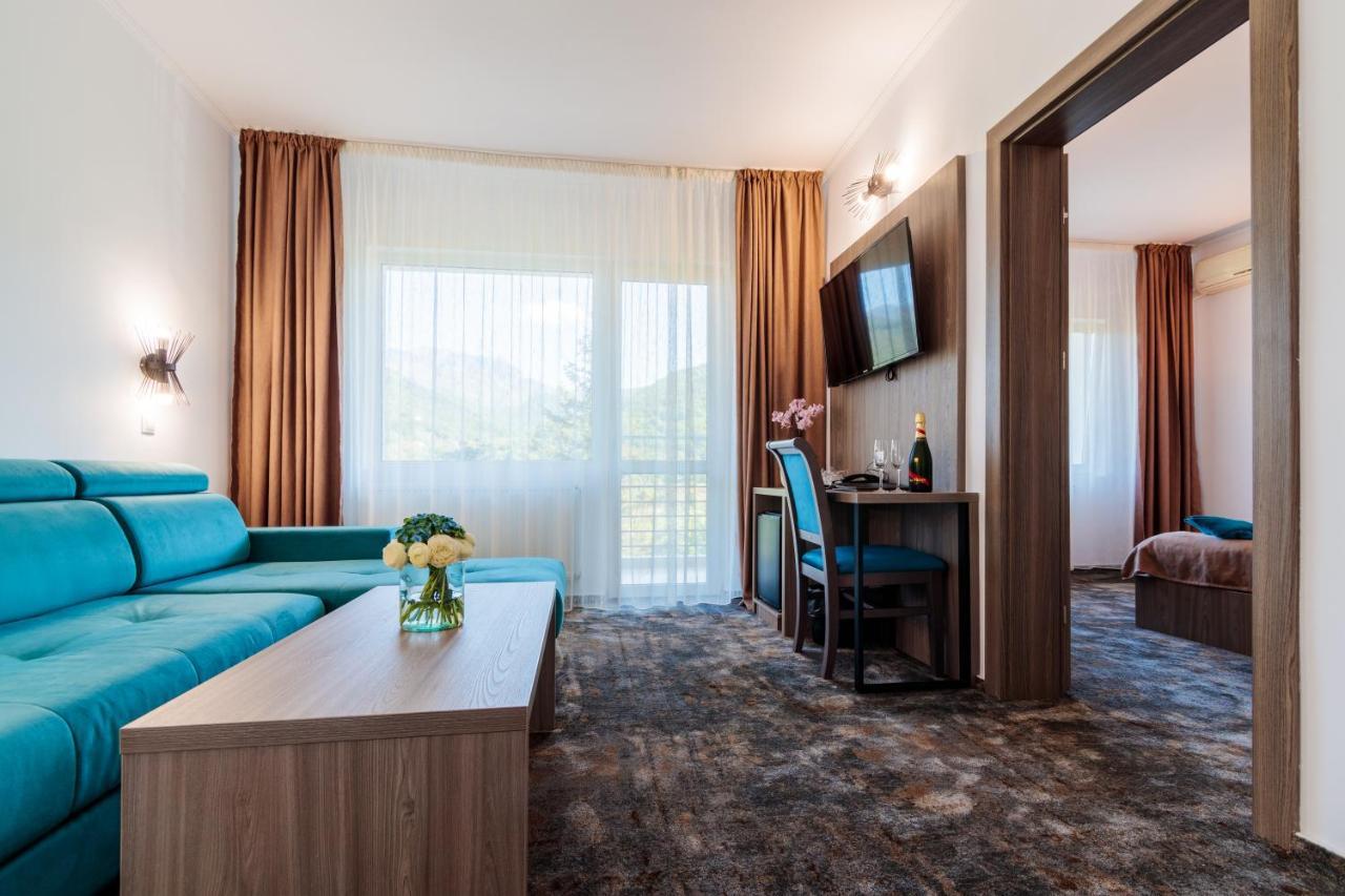 Hotel Orizont Călimăneşti Esterno foto