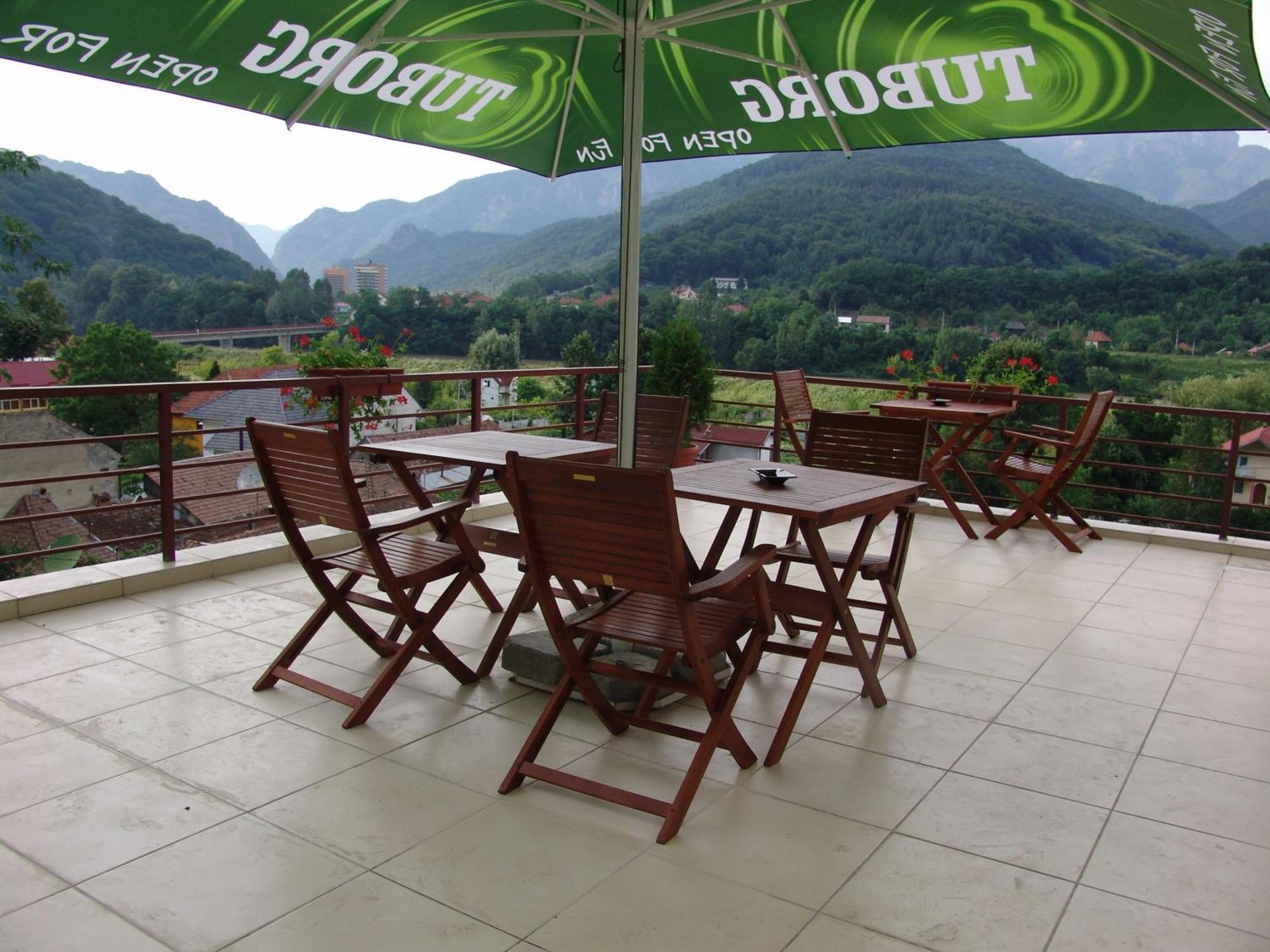 Hotel Orizont Călimăneşti Esterno foto