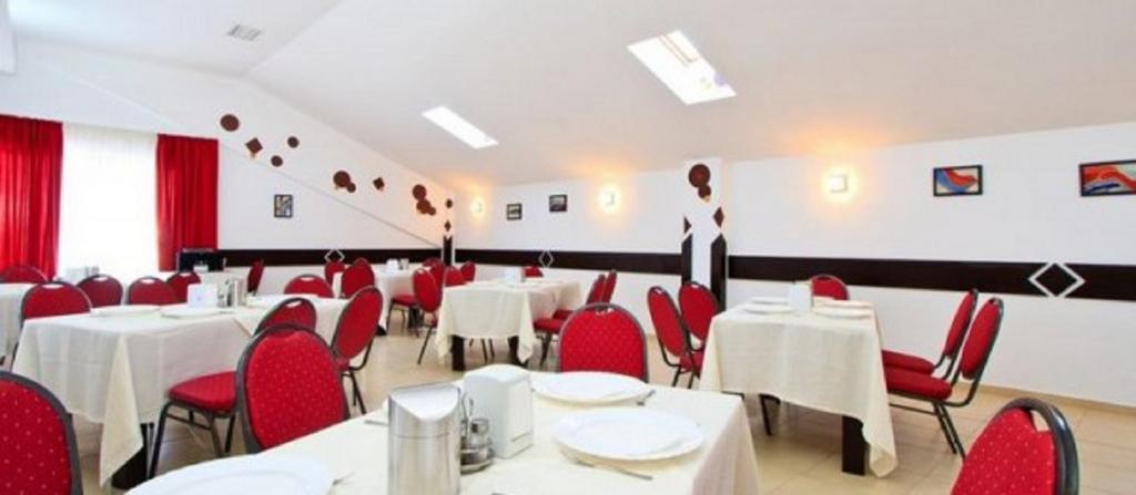 Hotel Orizont Călimăneşti Esterno foto