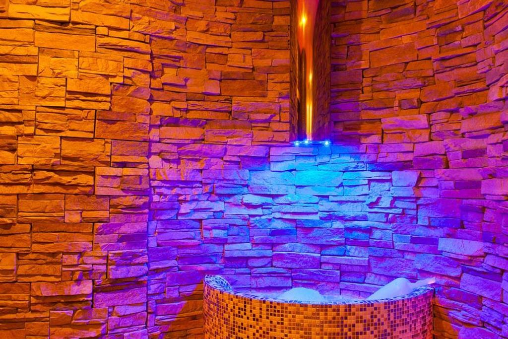 Hotel Orizont Călimăneşti Esterno foto