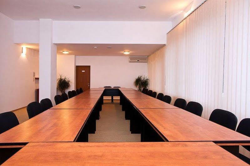 Hotel Orizont Călimăneşti Esterno foto